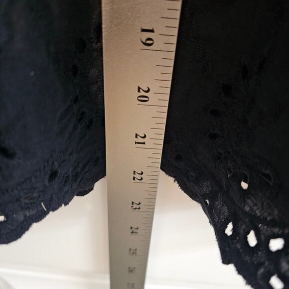 Torrid Embroidered Mini Skirt Womens Sz 5X Black Eyelet Flowing Whimsygoth Fairy - Picture 7 of 10